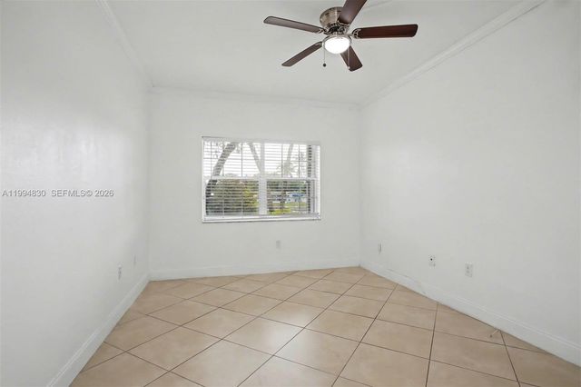 1731 NW 96th Ter 2J, Pembroke Pines, FL 33024