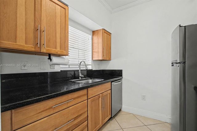 1731 NW 96th Ter 2J, Pembroke Pines, FL 33024