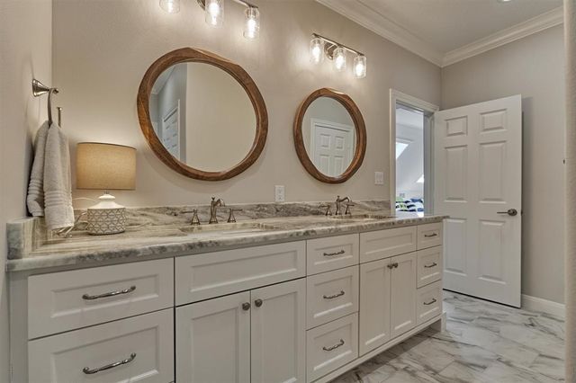131 Sarasota Circle S, Montgomery, TX 77356