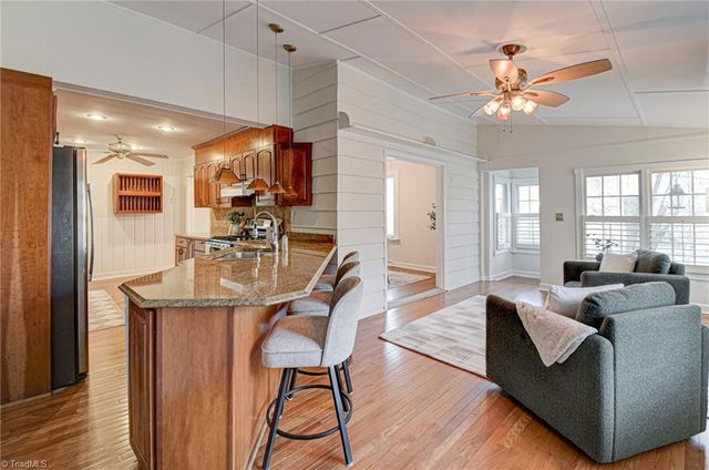 2729 Monticello Drive, Winston-salem, NC 27106