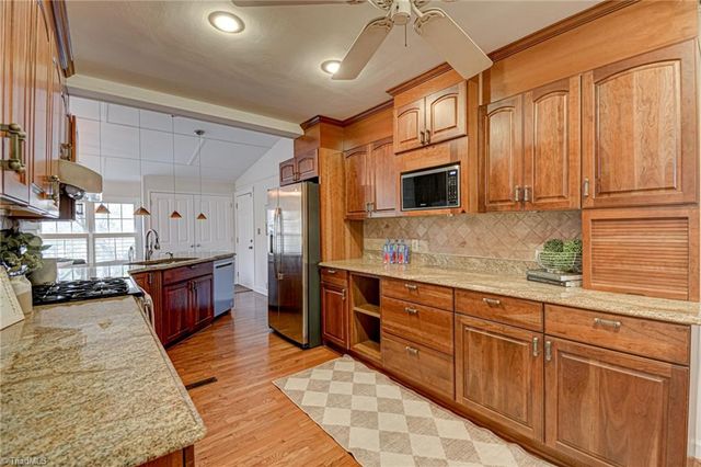 2729 Monticello Drive, Winston-salem, NC 27106