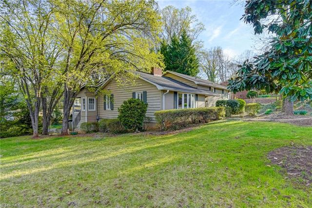 2729 Monticello Drive, Winston-salem, NC 27106