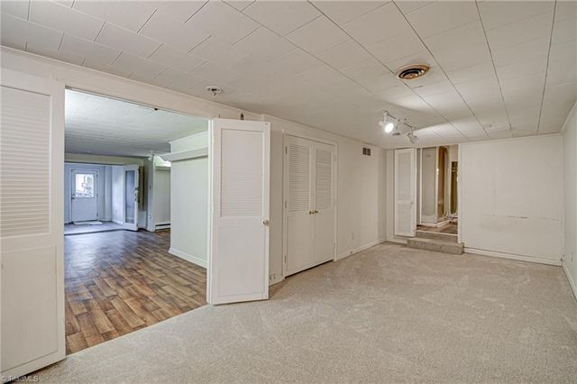 2729 Monticello Drive, Winston-salem, NC 27106