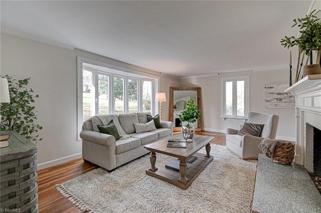 2729 Monticello Drive, Winston-salem, NC 27106