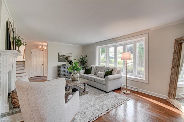 2729 Monticello Drive, Winston-salem, NC 27106