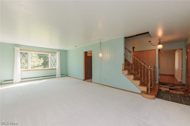10415 Abbey Road, North Royalton, OH 44133