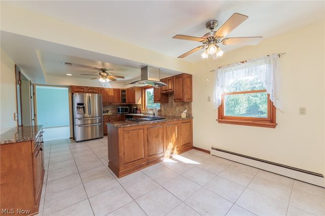 10415 Abbey Road, North Royalton, OH 44133