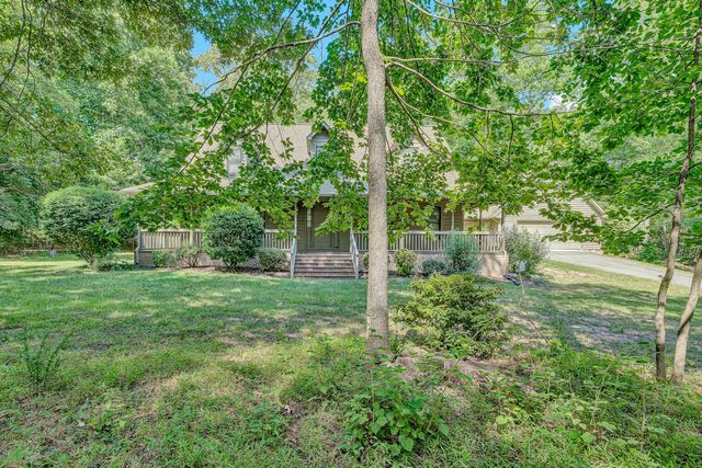 2013 Bear Creek DR, Salem, VA 24153
