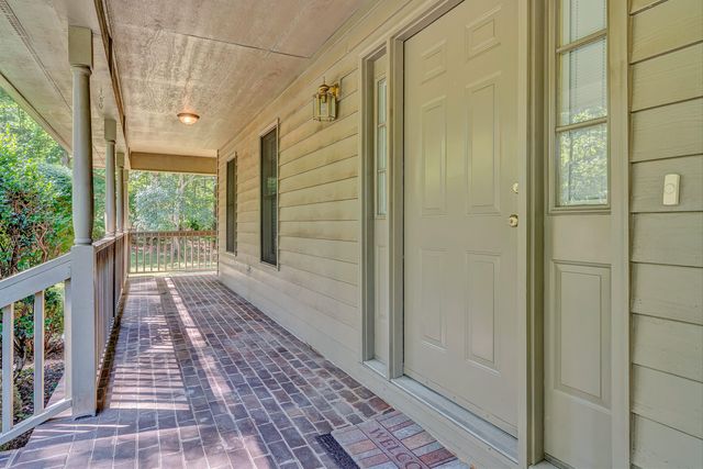 2013 Bear Creek DR, Salem, VA 24153
