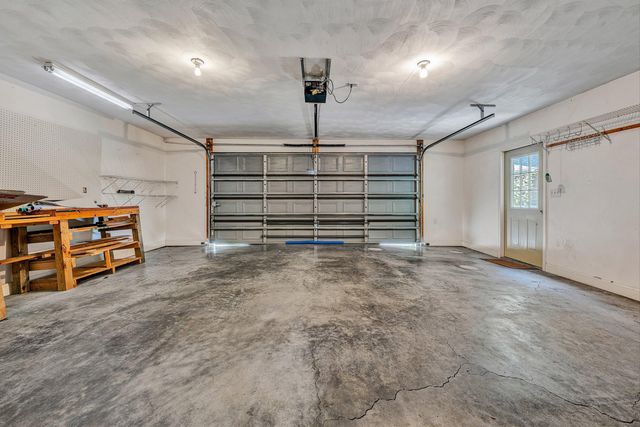 2013 Bear Creek DR, Salem, VA 24153