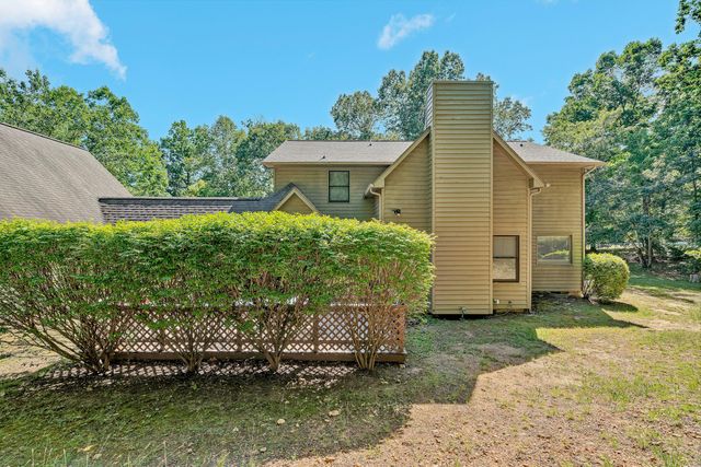 2013 Bear Creek DR, Salem, VA 24153