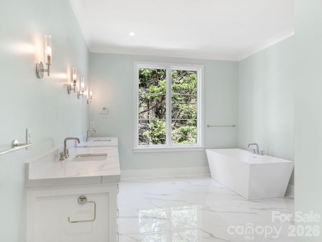 6740 Newhall Road, Charlotte, NC 28270