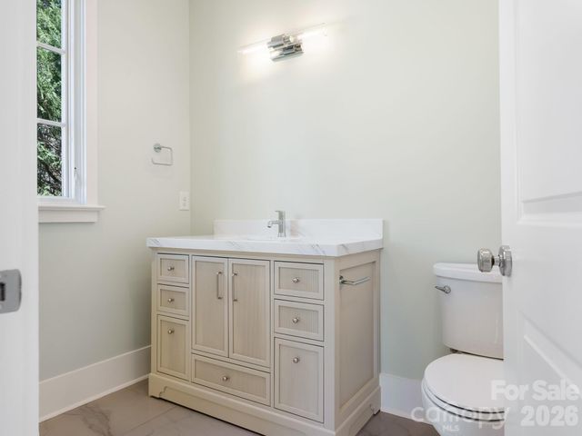 6740 Newhall Road, Charlotte, NC 28270