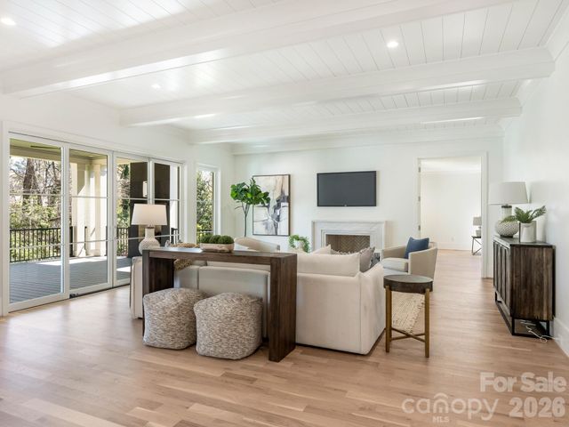 6740 Newhall Road, Charlotte, NC 28270