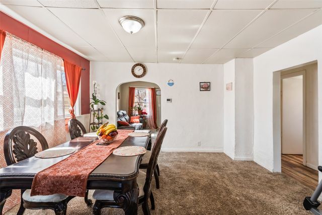 4103 E 32nd Street, Des Moines, IA 50317