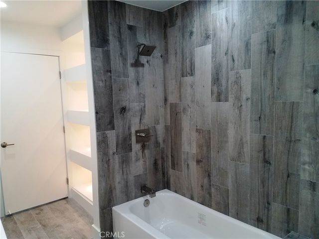 811 6th 103, Santa Monica, CA 90403