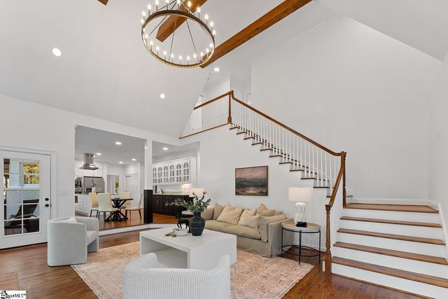 8 Sneed Drive, Taylors, SC 29687