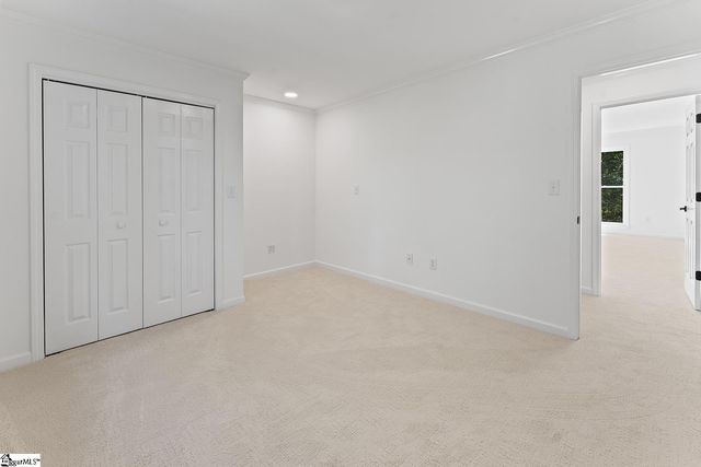 8 Sneed Drive, Taylors, SC 29687