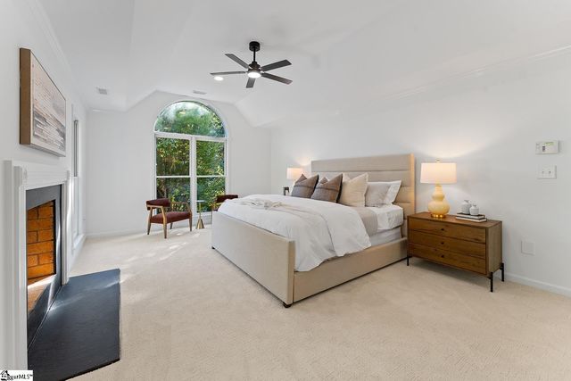 8 Sneed Drive, Taylors, SC 29687