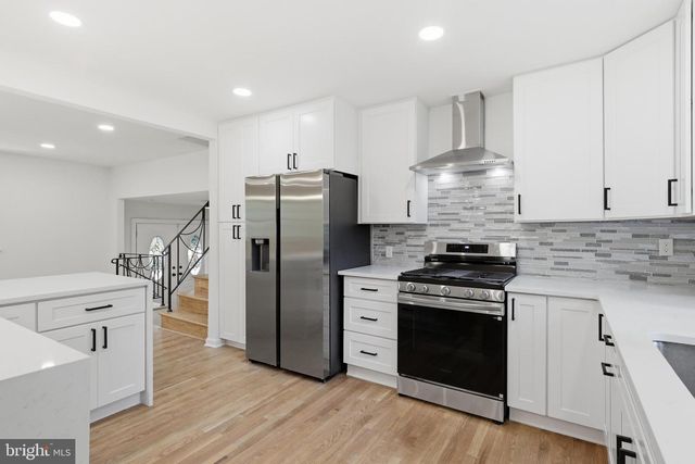 716 CALVERT LN, Fort Washington, MD 20744