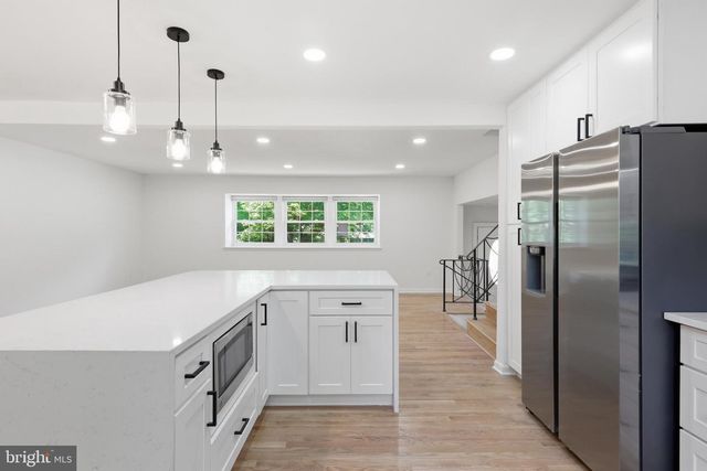 716 CALVERT LN, Fort Washington, MD 20744