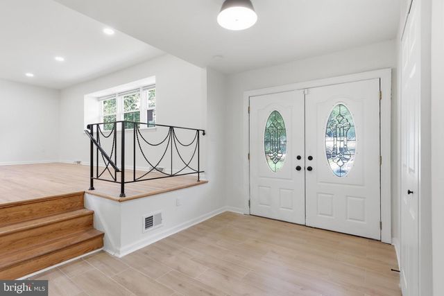 716 CALVERT LN, Fort Washington, MD 20744