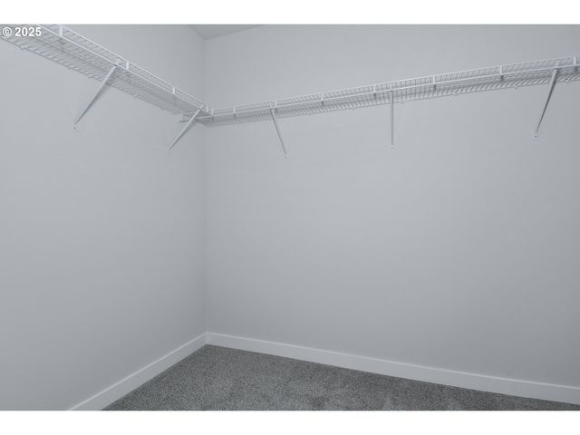 1393 OWL Ave, Woodburn, OR 97071