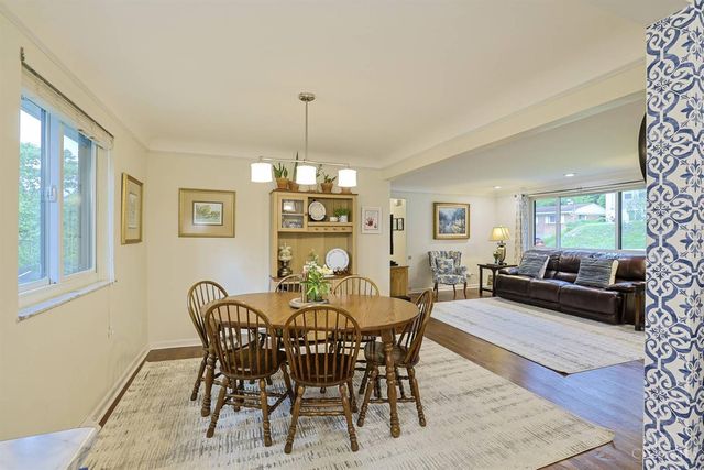 5801 Maphet Street, Columbia Twp, OH 45227