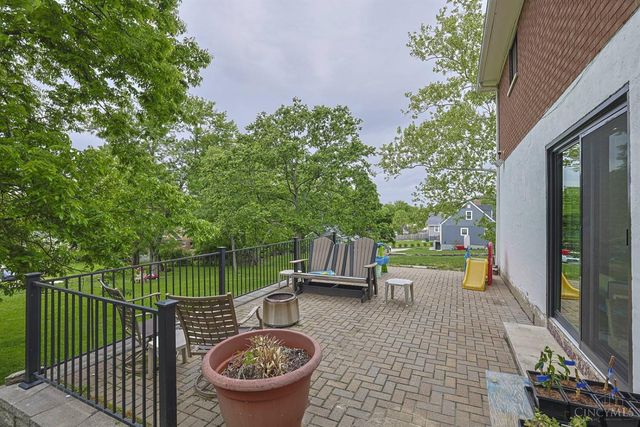 5801 Maphet Street, Columbia Twp, OH 45227