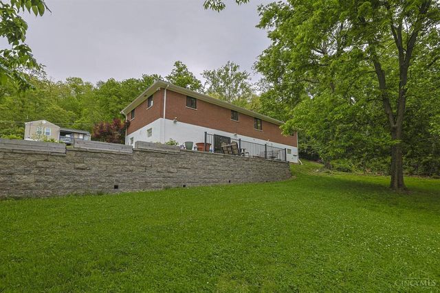 5801 Maphet Street, Columbia Twp, OH 45227