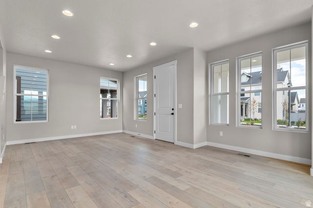 11208 S FORDMAN WAY, South Jordan, UT 84009