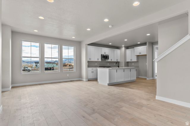 11208 S FORDMAN WAY, South Jordan, UT 84009