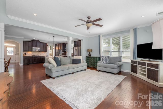 10328 Drake Hill Drive, Huntersville, NC 28078