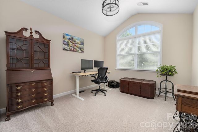 10328 Drake Hill Drive, Huntersville, NC 28078