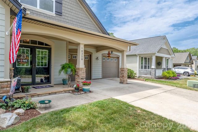 10328 Drake Hill Drive, Huntersville, NC 28078
