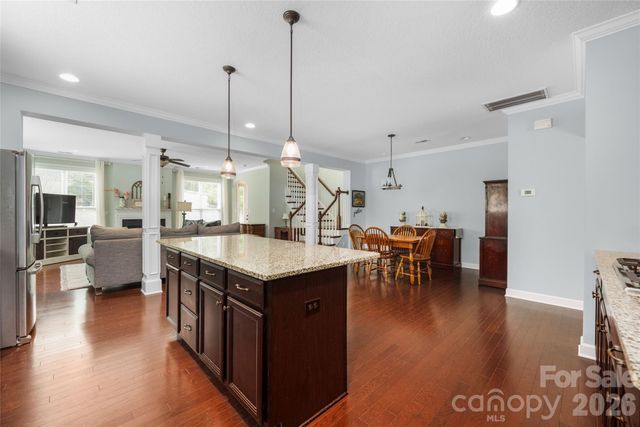 10328 Drake Hill Drive, Huntersville, NC 28078