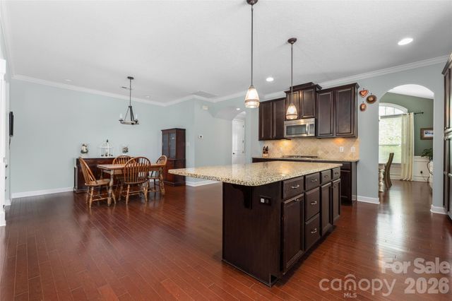 10328 Drake Hill Drive, Huntersville, NC 28078