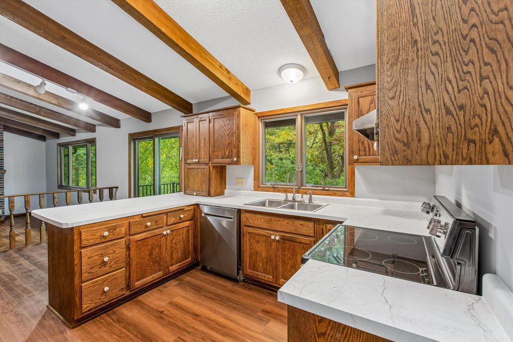 1335 Ches Mar Lane, Eagan, MN 55123 — photo 5
