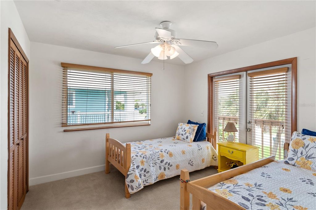 Image 34 of property listing at 6956 TURTLEMOUND ROAD, New Smyrna Beach, FL 32169