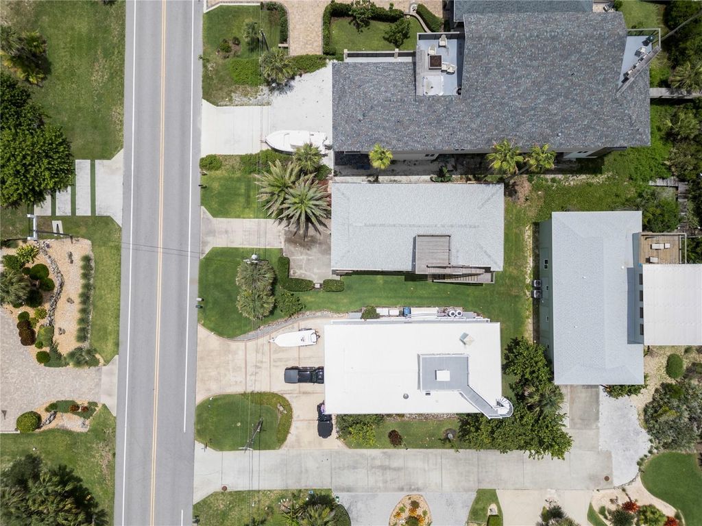 Image 42 of property listing at 6956 TURTLEMOUND ROAD, New Smyrna Beach, FL 32169