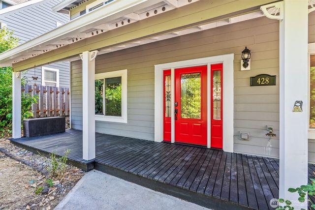 428 S 2nd Place, Kalama, WA 98625