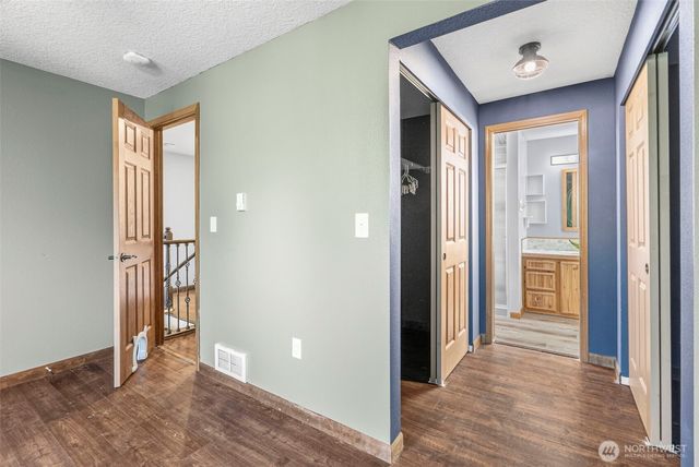 428 S 2nd Place, Kalama, WA 98625