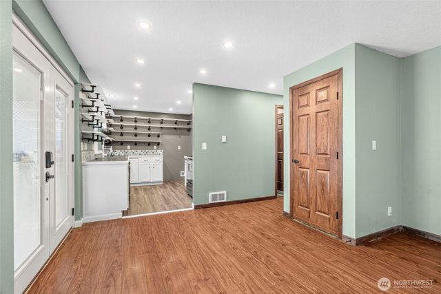 428 S 2nd Place, Kalama, WA 98625