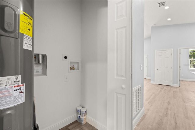 345 W PLYMOUTH AVENUE, Deland, FL 32720