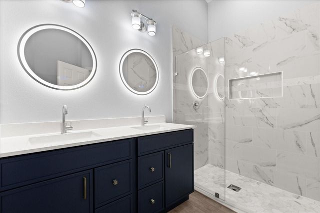 345 W PLYMOUTH AVENUE, Deland, FL 32720