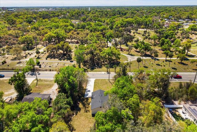 345 W PLYMOUTH AVENUE, Deland, FL 32720