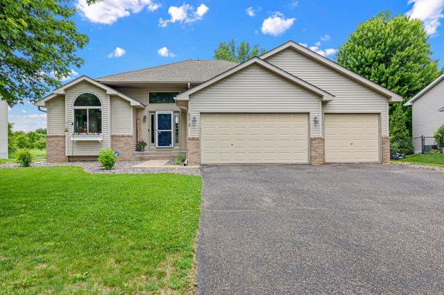 6218 152nd Street N, Hugo, MN 55038