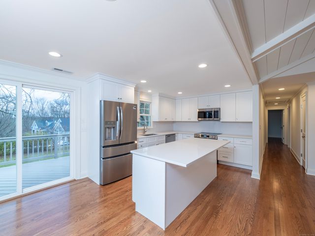 7 Finch Drive, Ridgefield, CT 06877