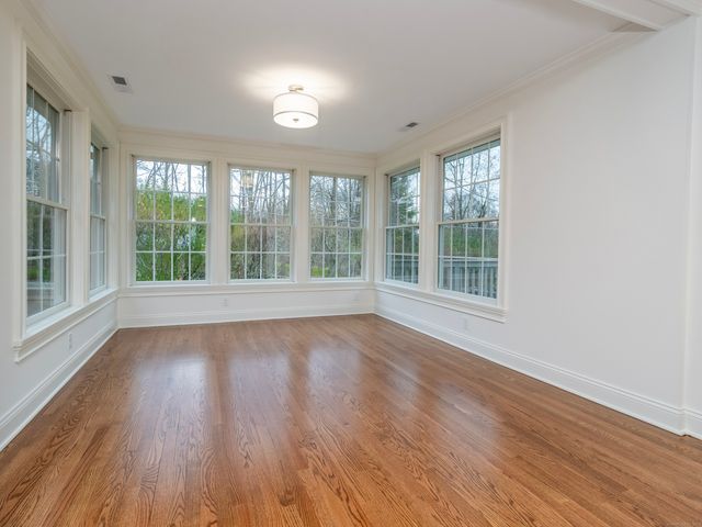 7 Finch Drive, Ridgefield, CT 06877