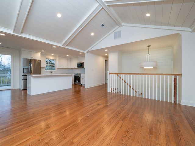 7 Finch Drive, Ridgefield, CT 06877